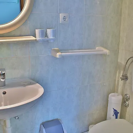 Miljenko - Matovica Apartman Kampor
