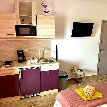 Miljenko - Matovica Apartman Kampor